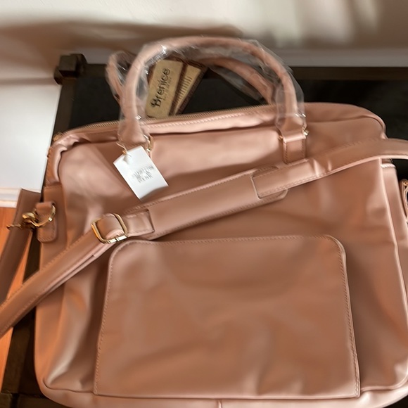 Women’s Multi/Purpose Waterproof Handbag with Personal Protection Device. #4 - Picture 5 of 9